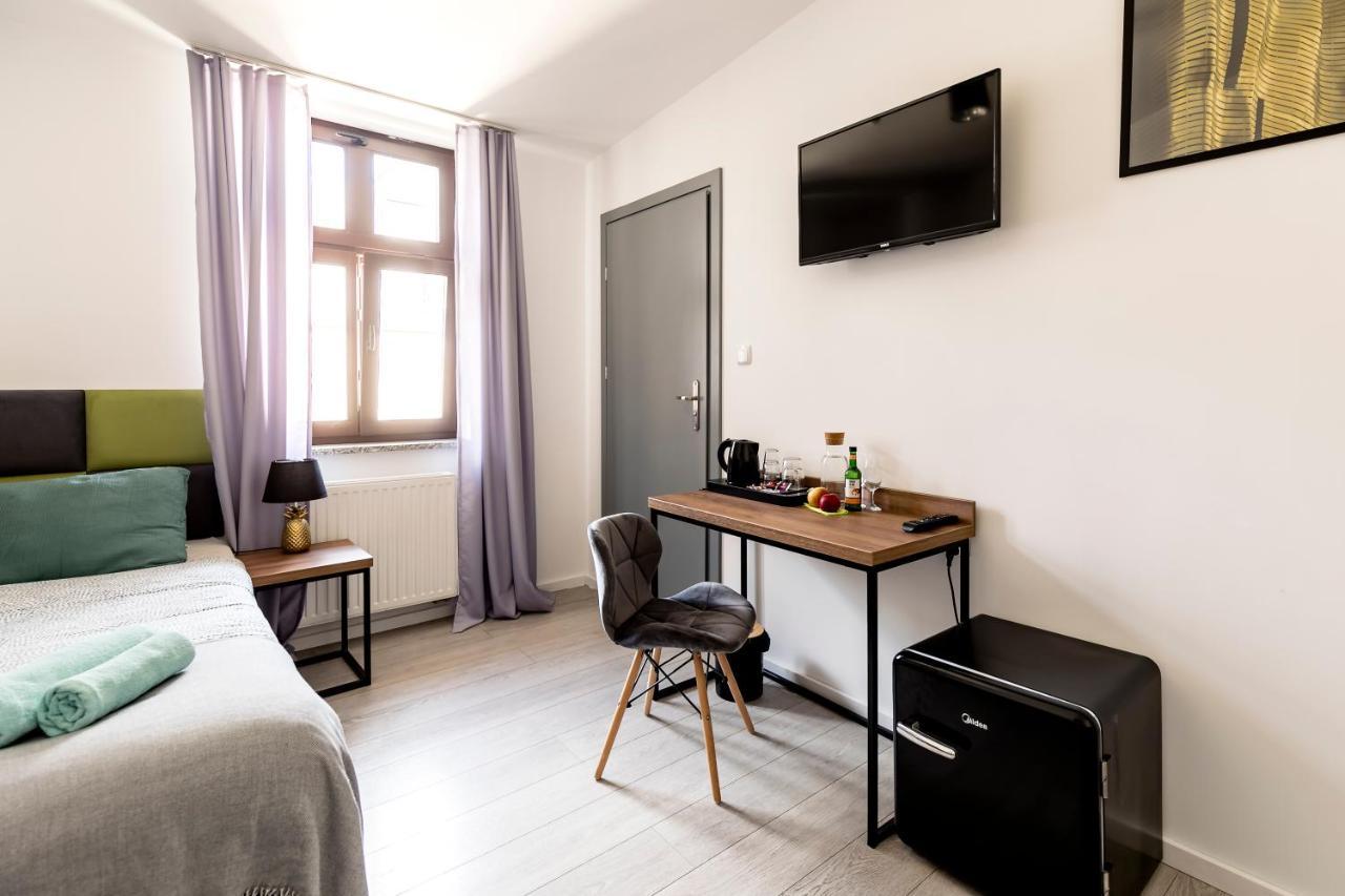 Cooltour Aparthotel Poznań Exterior foto